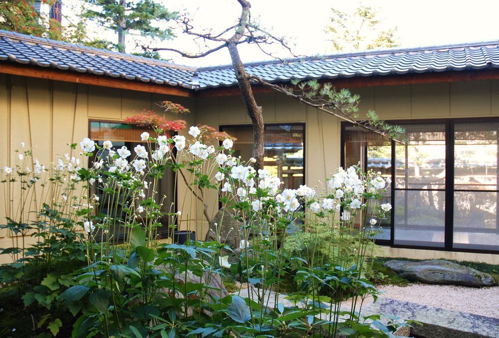 Kanemidori Kusatsu  Bagian luar foto